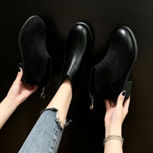 马丁靴女韩版2026英伦风短靴女秋冬季单靴新款粗跟学生小跟鞋百搭
