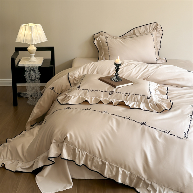 法式高级感黑色烛台摆件