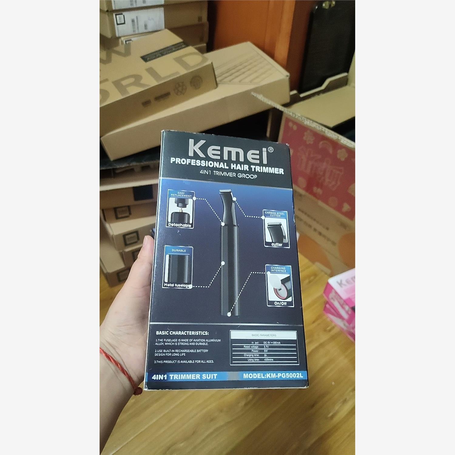科美KM-PG5002L鼻毛器修眉鬓角器4合一 ，功能正常，议价商品