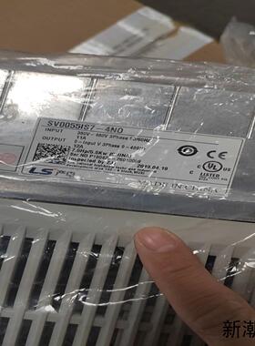 LS变频器SV0055IS7-4NO只有一台几乎全新外包议价商品