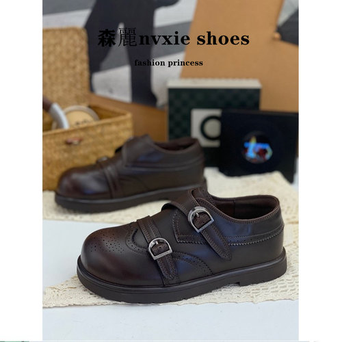 轻便舒适软底软面时尚百搭女鞋