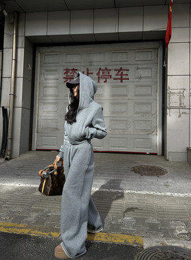 休闲运动加绒卫衣套装女2024秋冬新款连帽拉链短款外套阔腿裤潮