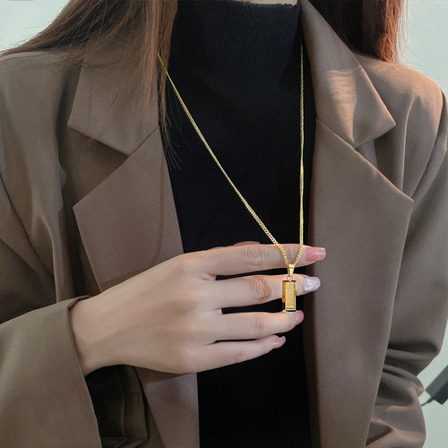 黄金色轻奢高级毛衣颈小众锁骨链