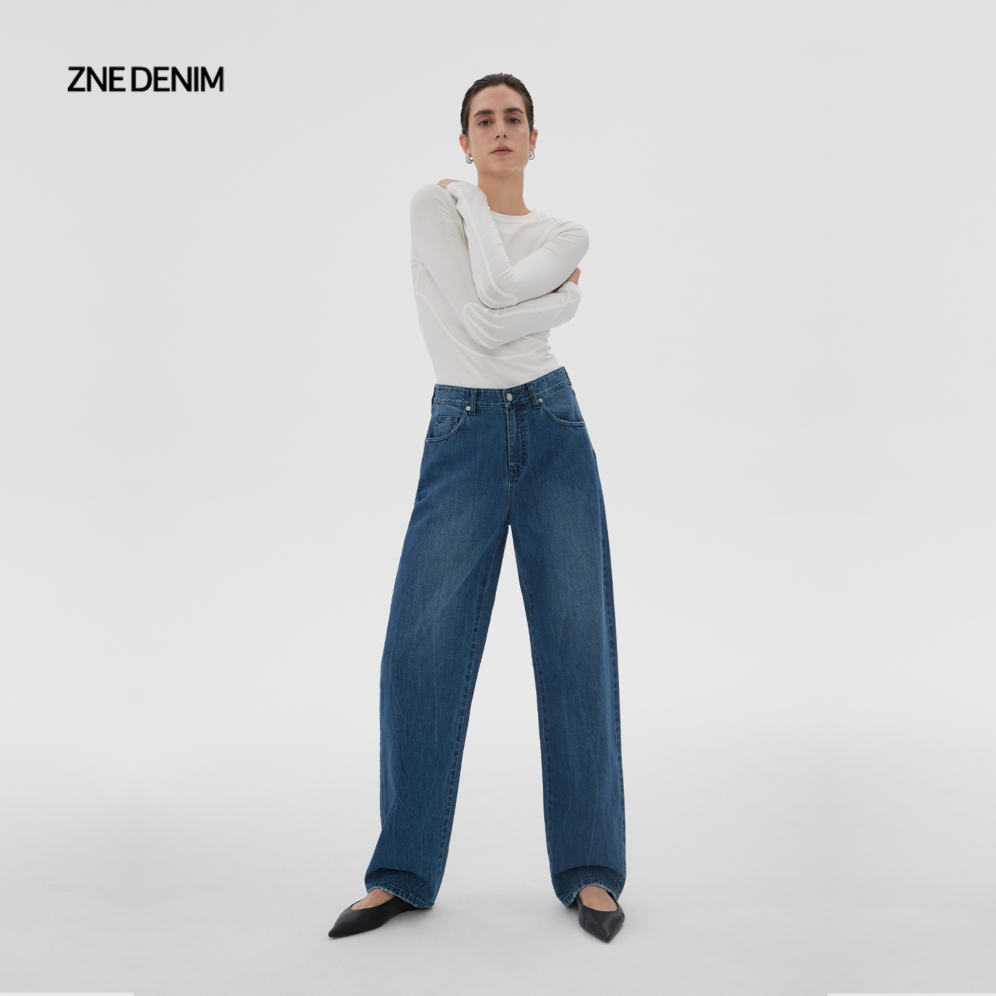 ZNE不规则洗痕牛仔裤