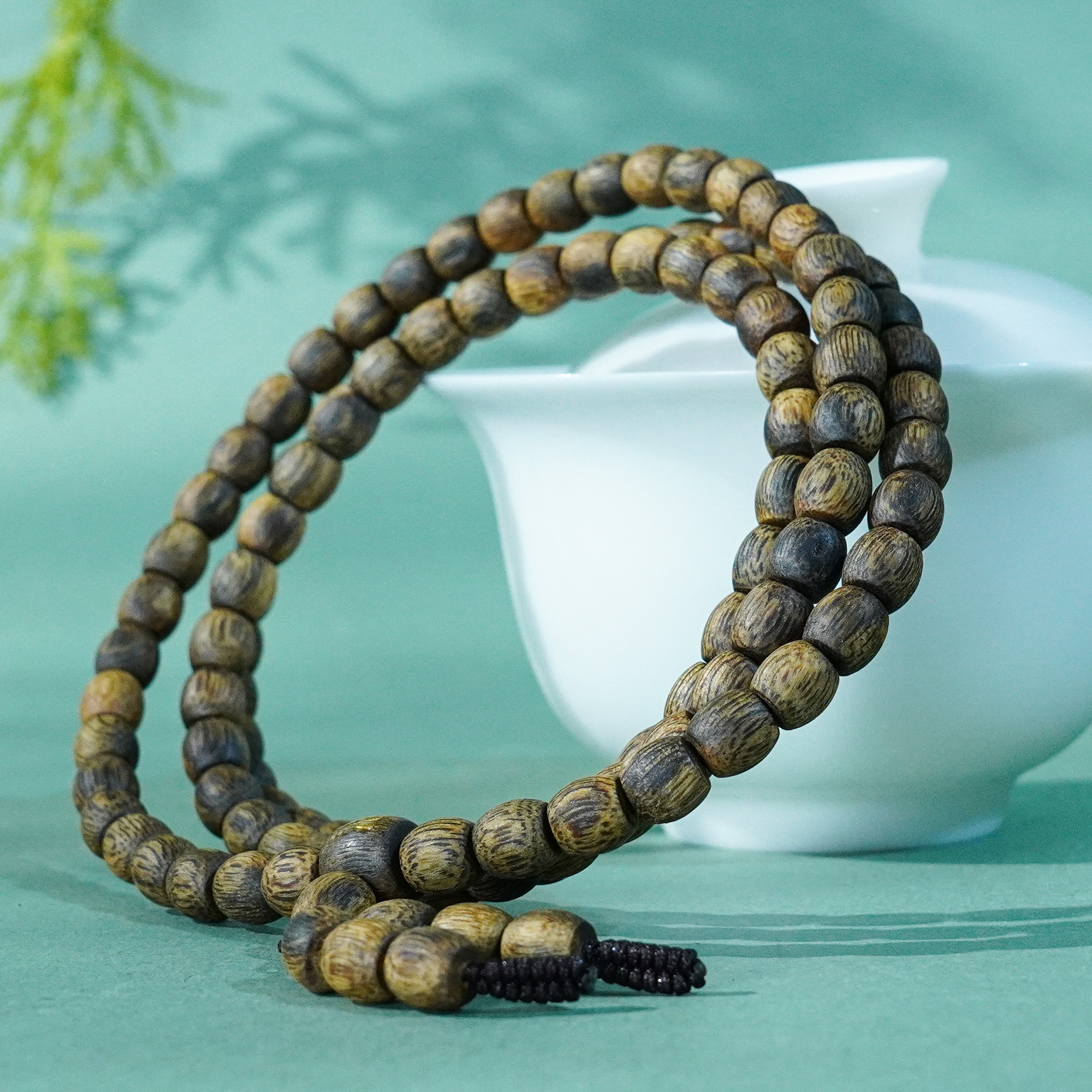 138颗 嵌金丝绿奇楠沉香手串老型珠5mm多圈 9分沉 11.8g XCZ1012