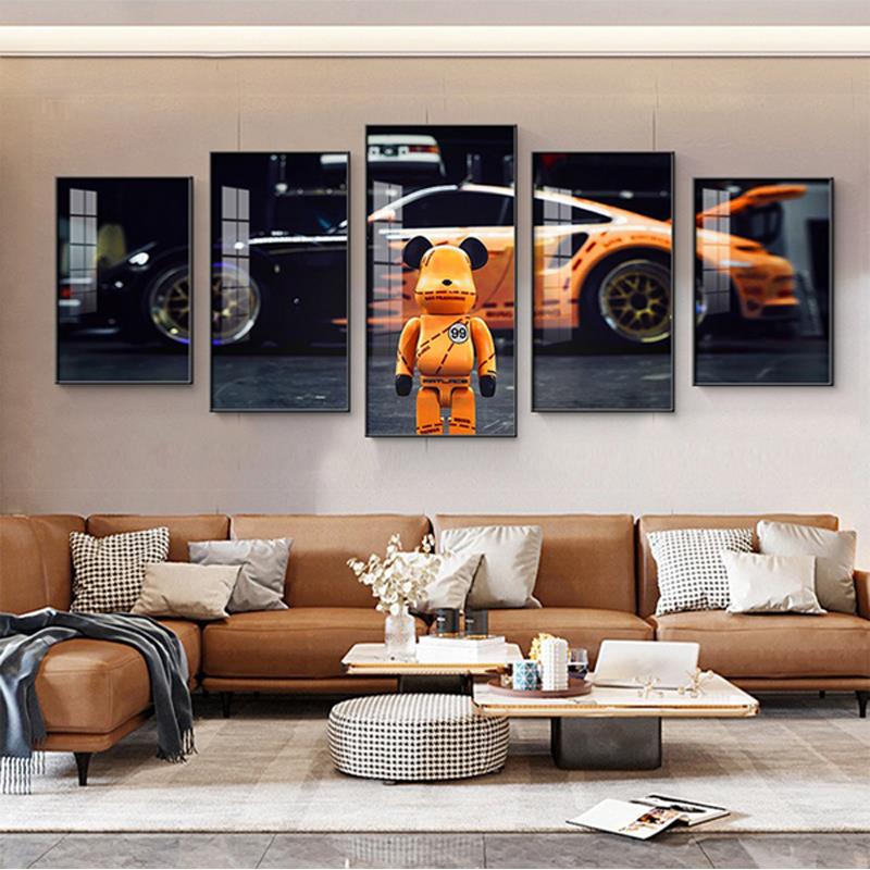 轻奢暴力熊挂画潮牌kaws客厅装饰画个性组合画高级感卡通汽车壁画