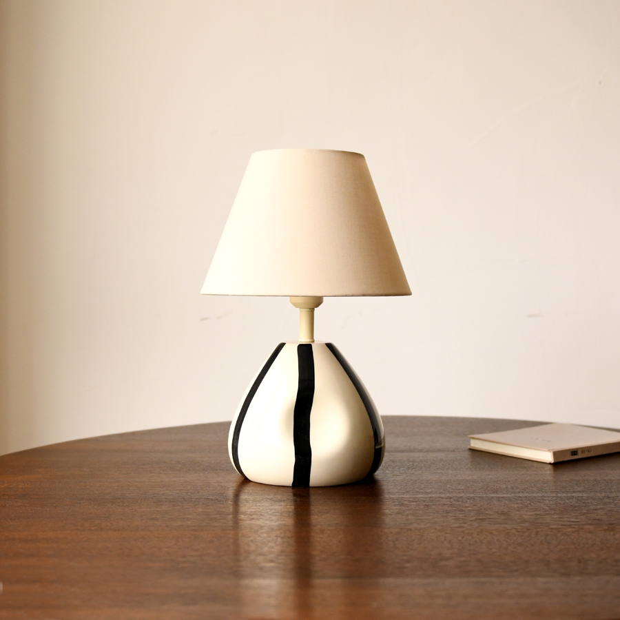 现代极简法式奶油风复古波点条纹艺术卧室床头个性门店空间装饰灯