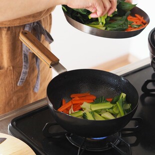 日本制ambai深型小炒锅家用小铁锅无涂层木柄平底锅 可炸可煎可炒