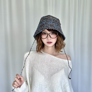 小众设计个性纸草混编空顶帽子女夏季出游遮阳防晒百搭水桶帽草帽