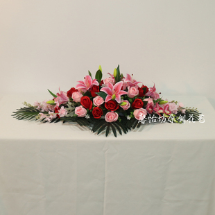 会议长桌摆花花假花商务礼仪台花会议室桌花演讲台花迎宾区装饰花