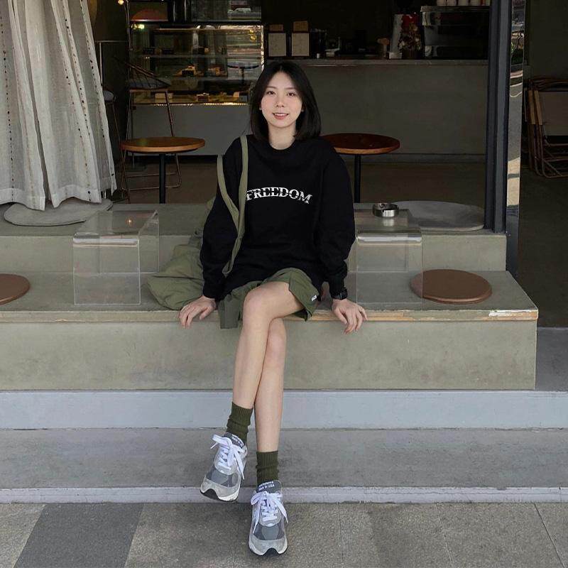 美式chic圆领卫衣女春秋款2023新款冬季黑色长袖上衣高级感外套女