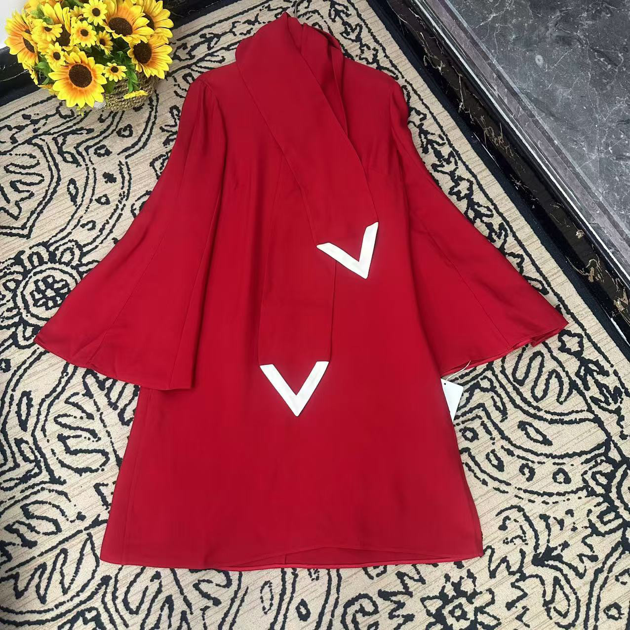 蘑菇英国代购 华伦 暗红色领口丝带真丝连衣裙38码肩39 胸围92