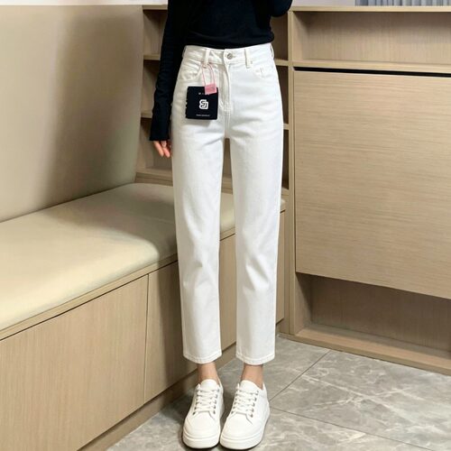 白色直筒牛仔裤女夏季新款显瘦法棍牛仔裤百搭修身窄版烟管裤九分