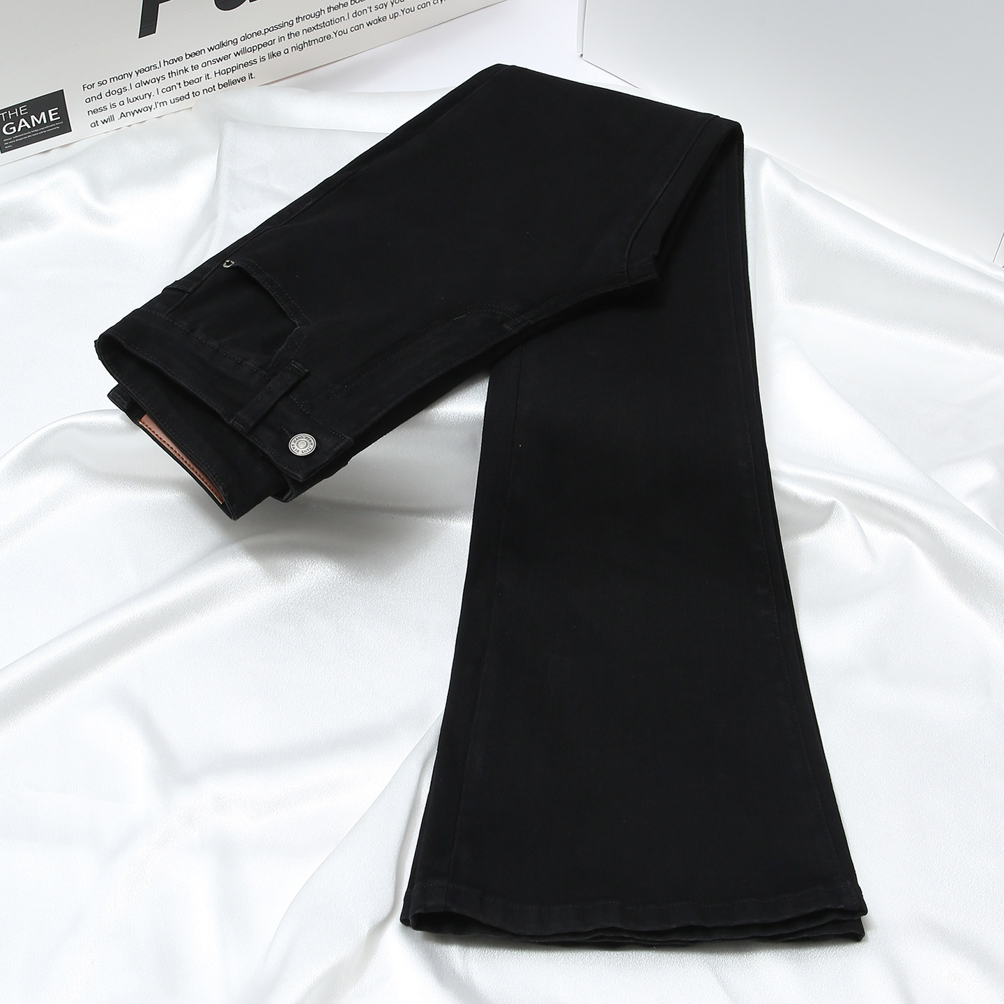 it :CHOCOOLATE黑色紧身微喇牛仔裤女2026新款高腰显瘦弹力喇叭裤