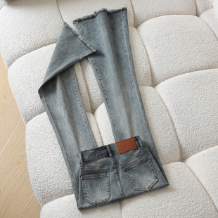 it :CHOCOOLATE浅蓝色毛边微喇叭牛仔裤高腰修身显瘦弹力喇叭裤子