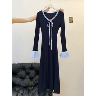 A字修身 氛围感藏青色系带连衣裙女花边V领喇叭袖 长裙 韩式 2026新款