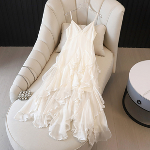 不规则连衣裙 CHOCOOLATE超好看杏色花边网纱吊带裙女2026新款