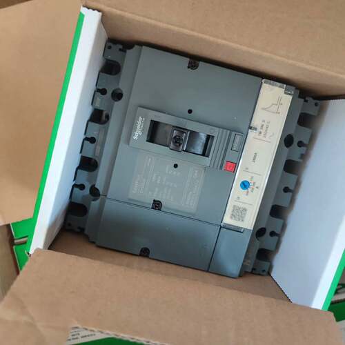 可议价CVS250F塑壳断路器 4P250A。拆除漏电模块剩