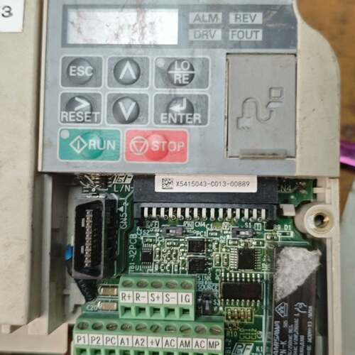 可维修安川V1000变频器主板YPHT31500-1H，实物拍议价