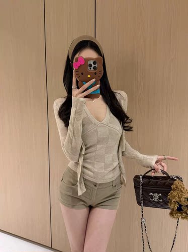 春季韩版显瘦V领针织吊带两件套