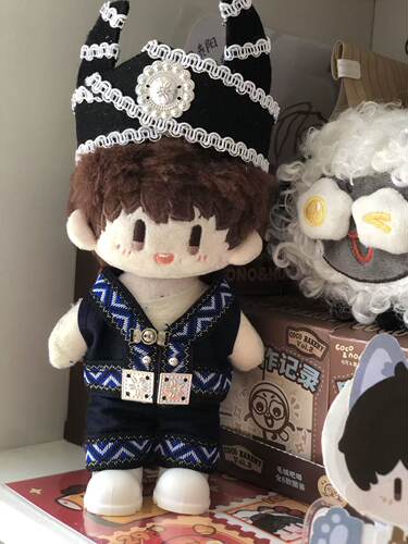 周深演唱会周可可娃衣贵阳限定苗族服饰可可娃衣苗王套装送人