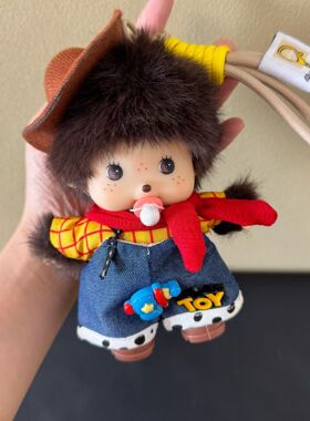 可爱牛仔胡迪蒙奇奇毛绒包挂