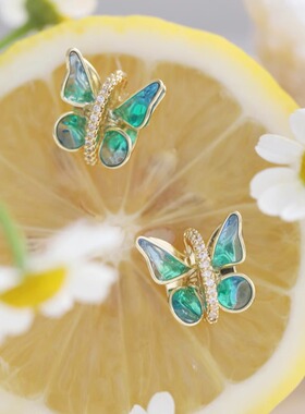 灵扬手作新品时尚轻奢感小蝴蝶耳钉原创小众设计感镶钻气质耳环