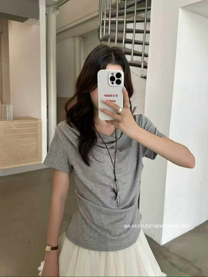A-MI 蕩領短袖T恤女ins春款鎖骨修身收腰露肩純欲設計感斜肩上衣