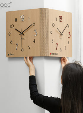 EMITDOOG现代转角客厅挂钟2026新款双面拐角创意时钟家用简约钟表