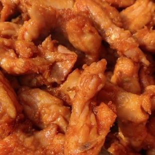 谢瑞斋跳跳鸡一箱40斤商用直接炸赶集摆摊畅销油炸食品鸡背肉