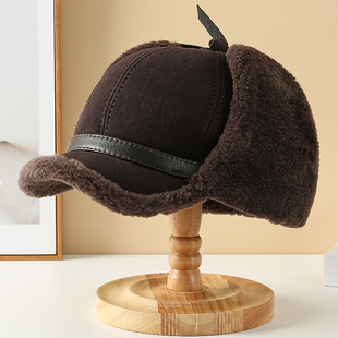 真皮帽子男士冬护耳加厚羊毛鸭舌棒球帽中老年皮毛一体羊皮雷锋帽