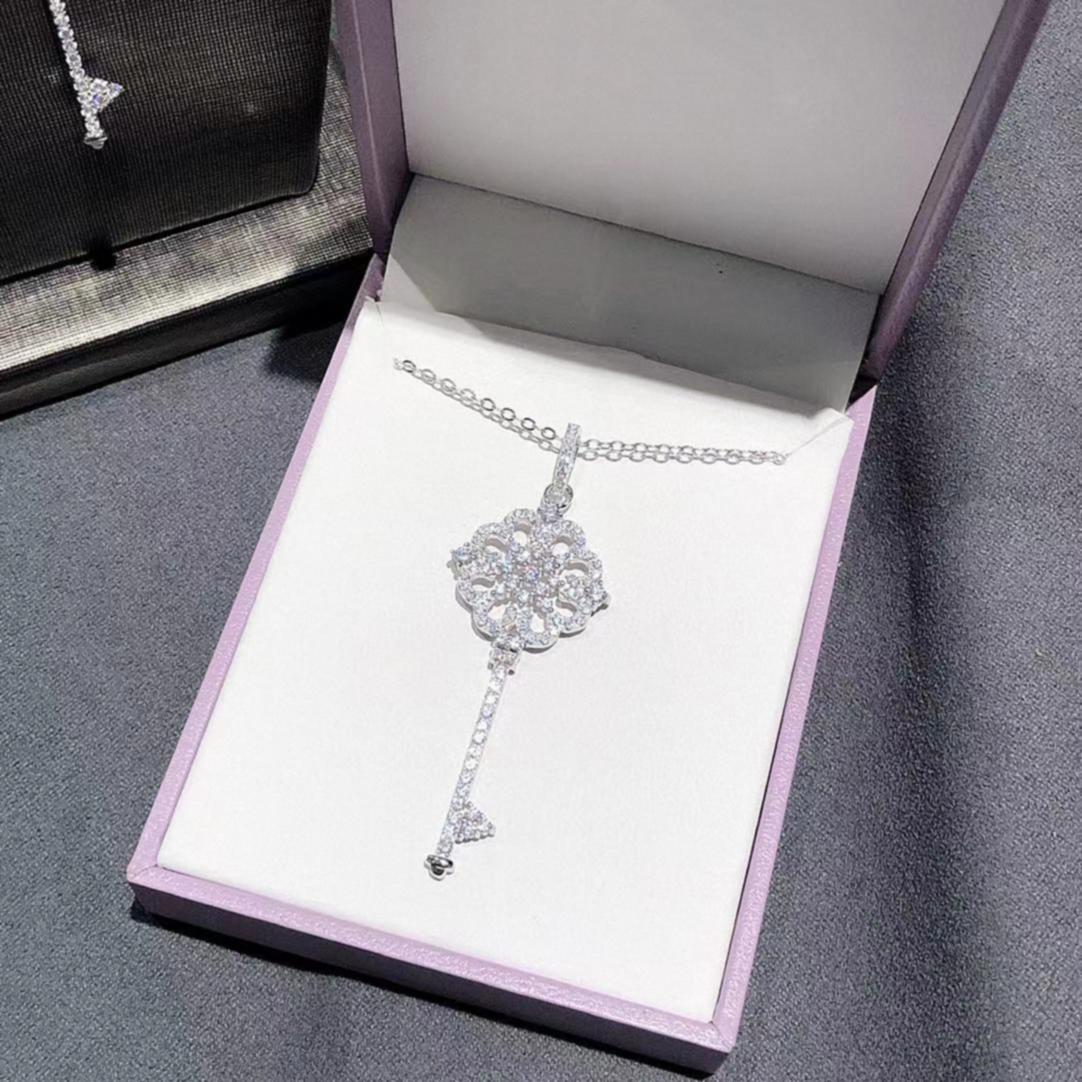 钥匙项链女纯银925四叶草