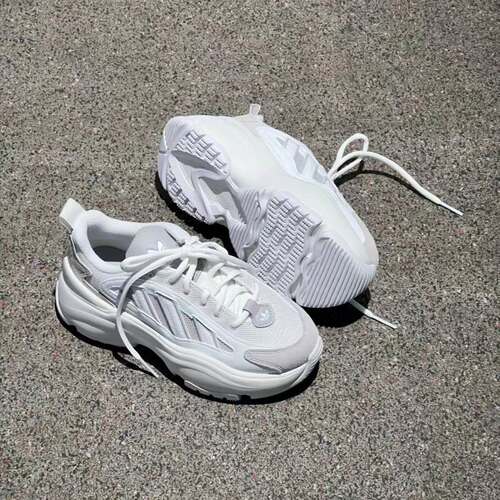 Adidas/阿迪达斯originals OZGAIA圆头低帮老爹鞋女款黑色JQ4110