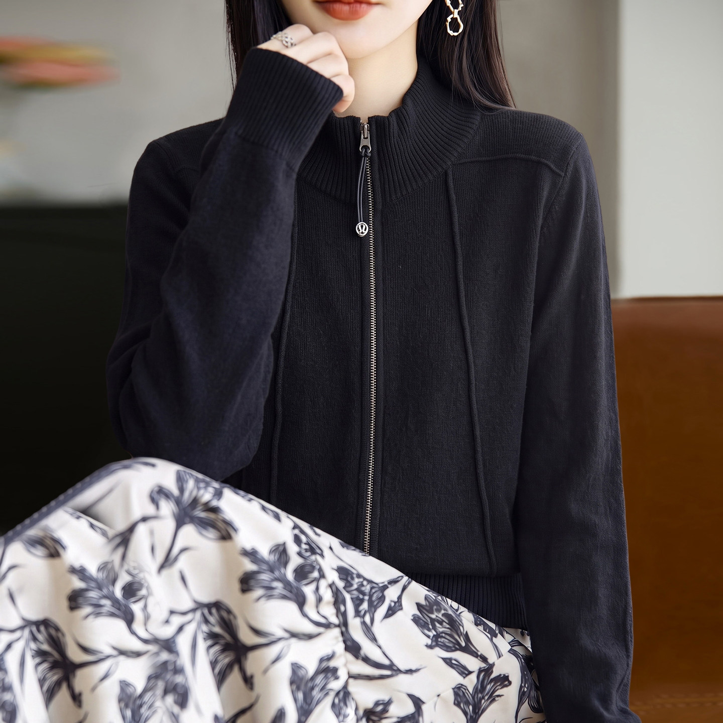 2026新款纯色秋季大码针织开衫外套女洋气中老年女装上衣秋冬毛衣