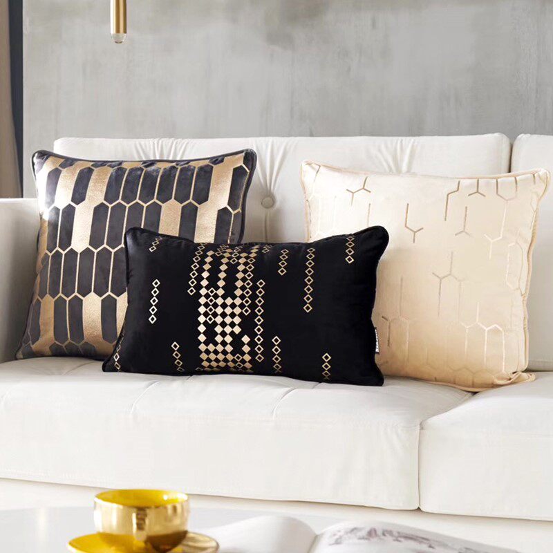 北欧简约法兰绒烫金抱枕长条枕方枕沙发床头靠垫靠枕套飘窗装饰枕在类目 居家布艺, 靠垫/抱枕中 - 来自Buy2taobao.com提供专业的淘宝代购服务