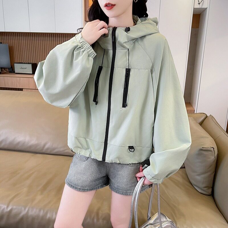 实拍813风衣外套女秋冬新款时尚百搭连帽冲锋衣小个子洋气上衣女
