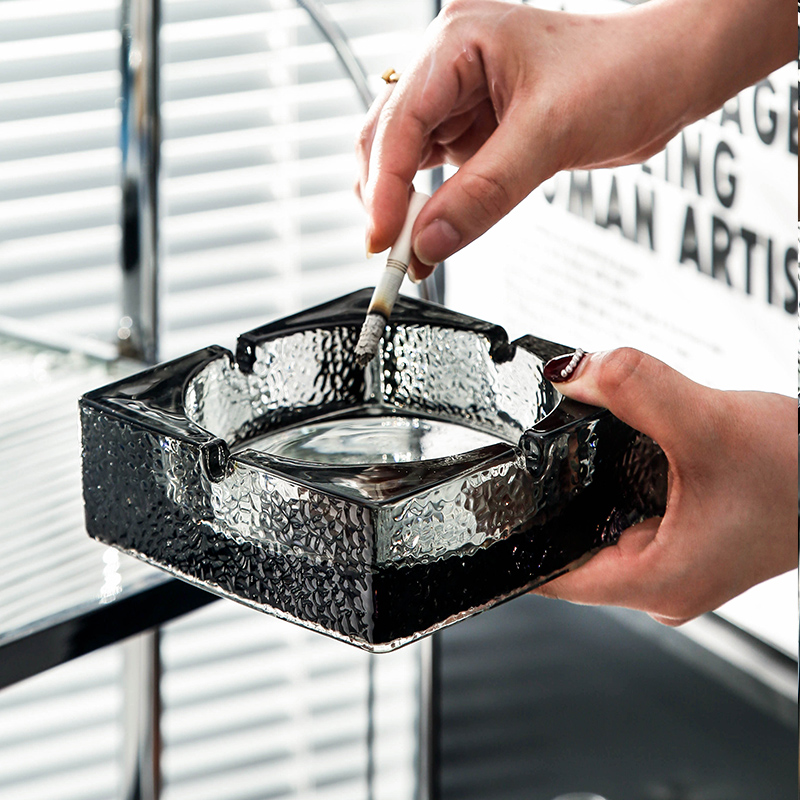 速发轻奢玻璃办灰缸家用客厅创意个性潮流水晶室公烟烟缸