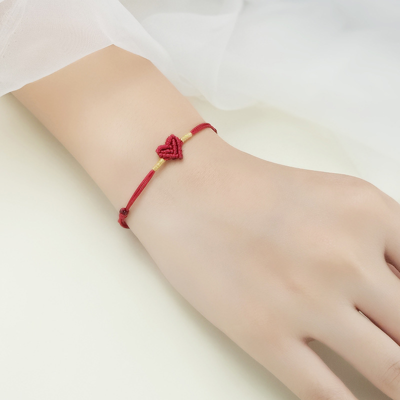 龙年本命年小众设计红绳手串男女一对情侣手工编织手链手环饰品女