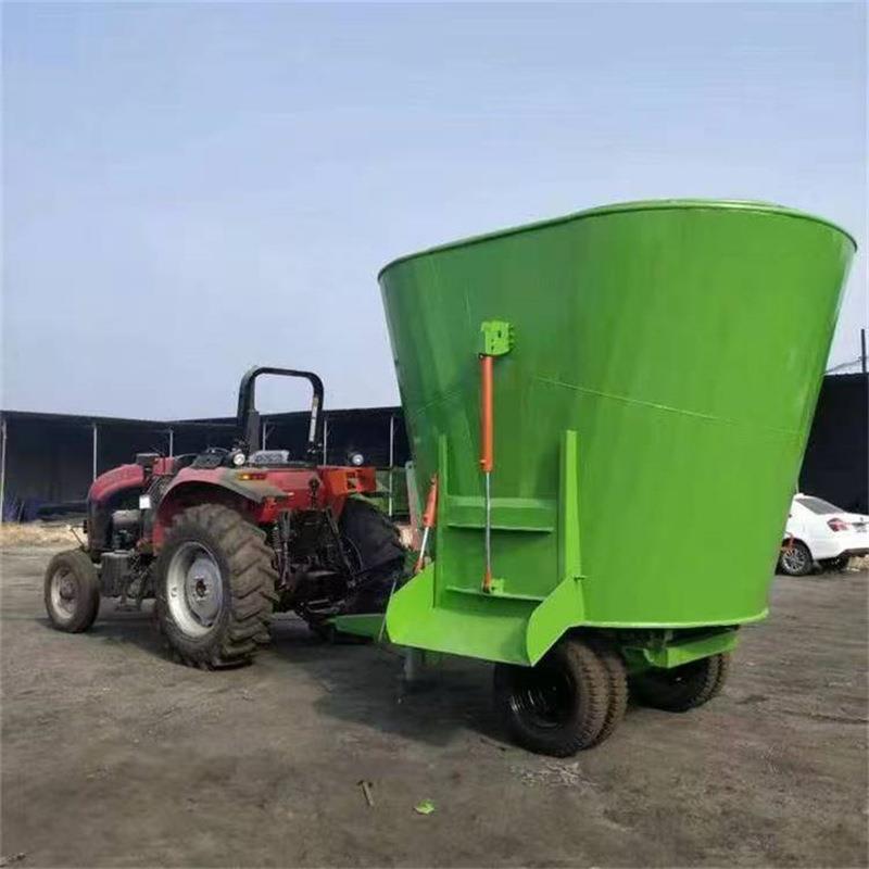 厂家养殖场24立方草料搅拌机双轴牧草自动粉碎饲料搅拌机自动称重