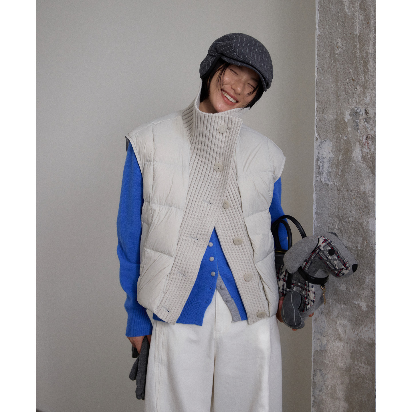 UNITY MODE 新国标90白鸭绒羽绒马甲女冬时髦拼接立领外套510064