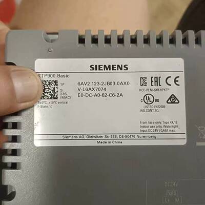 可议价KTP900 触摸屏，型号6AV2 123-2JB03
