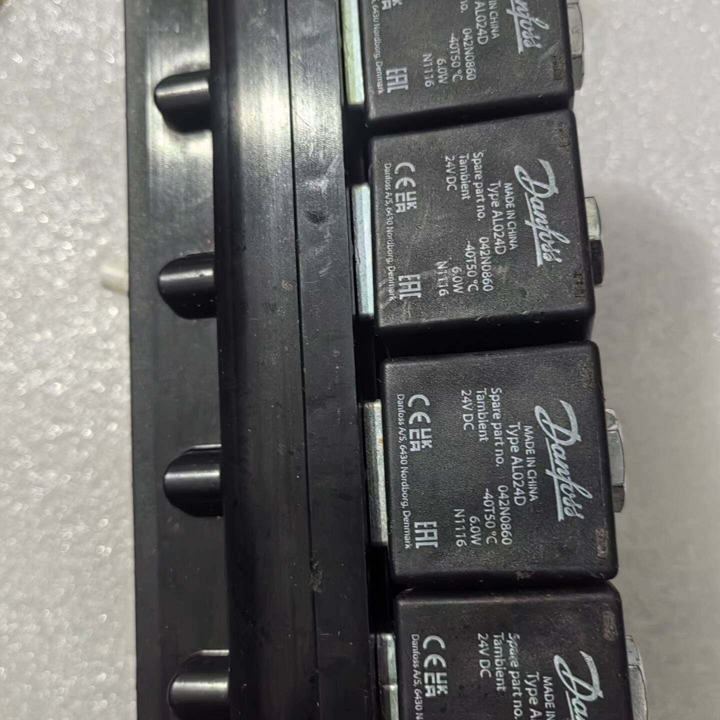 可维修爱德华干泵水阀控制器，型号AL240，波兰制造。外观议价