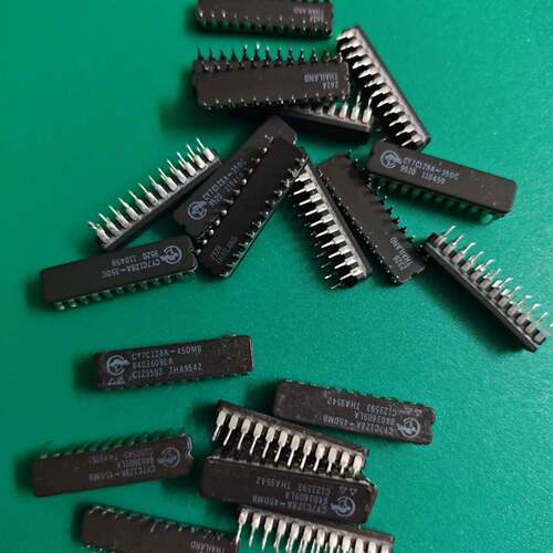 可维修CY7C128A-35DC CY7C128A-45DMB 拆议价