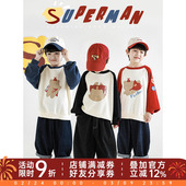 幼悠儿童小熊印花拼色插肩可拆超人披风卫衣2026秋装 男童帅气上衣