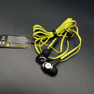 包邮米国品牌入耳式高端耳机库存经典低频震撼 手机线控带麦通话