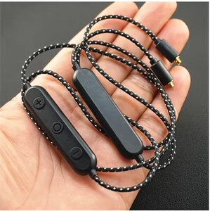 高端蓝牙接收器MMCX插拔式设计 5.0蓝牙芯片 续航12小时