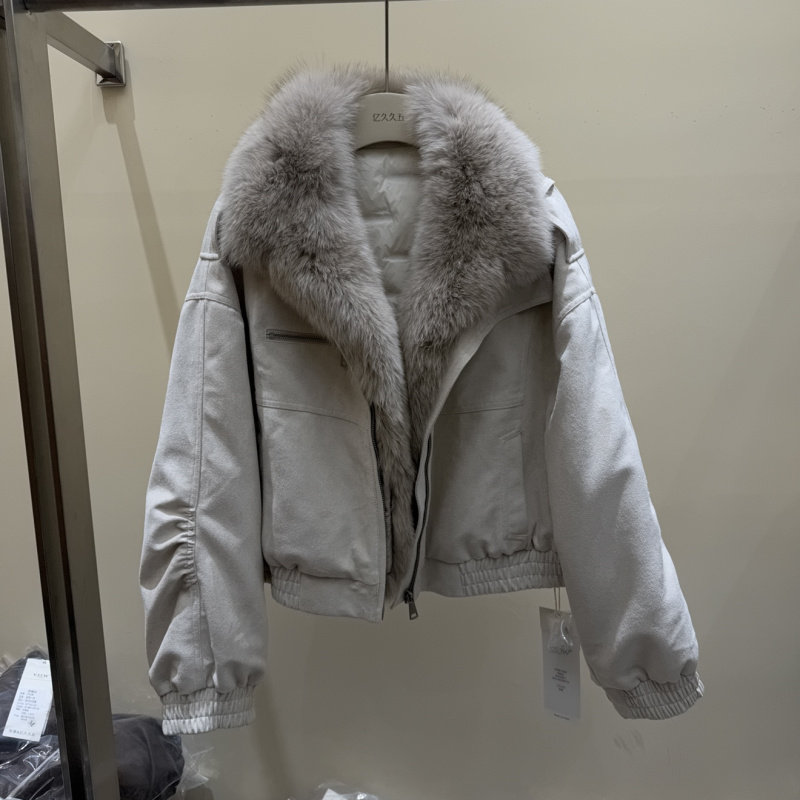 欧货狐狸毛领短款90鹅绒羽绒服2026秋冬新款可拆卸派克服冬季外套