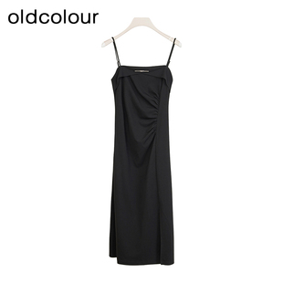 oldcolour商场同款春秋款黑色时尚优雅吊带连衣裙女P24104156-459