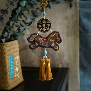 新款 马年刺绣香p囊马上有钱小马平安汽车挂件中国风中秋礼物