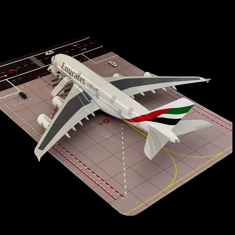 优选阿联酋空客A380飞机模型46cm仿真摆件停机坪垫儿.童生日礼品,模玩/动漫/周边/娃圈三坑/桌游,航模/直升机/飞机模型,淘宝优惠券,粉丝福利购,淘宝优惠卷